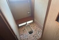 【お助けDIY】使えず困っていた汲み取り式トイレを水洗トイレに大変身！「相変わらずすごい」と話題