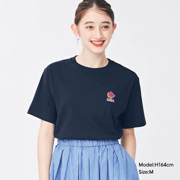 出所：GU　グラフィックT(半袖) TABEKKO DOUBUTSU 4