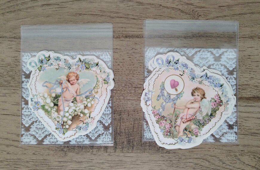 筆者撮影（セリア、ミニレターセット 4セット ロマンティックファンタジー）