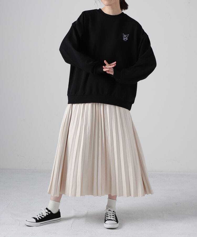 出所：ハニーズ公式通販サイト サンリオキャラクターズ/ゆるトレーナー