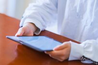 愛用のiPad壊してしまった…　修理したのに「2万円得した理由」に驚き