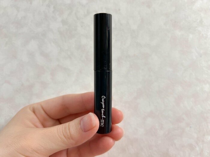 コンパクトで持ち運びにも便利なサイズ感