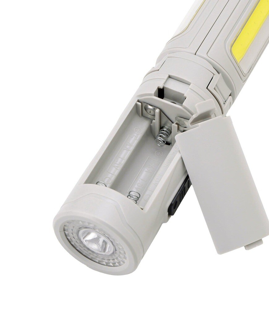 出所：3COINS公式　2WAYライト／SOBANI