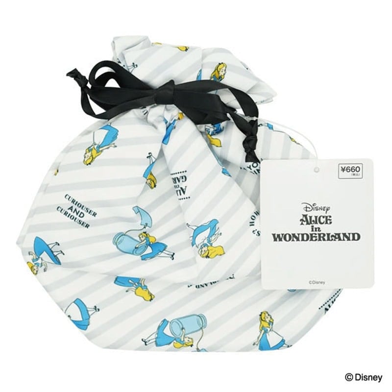 出所：キャンドゥ公式　【数量限定】ディズニー／ふしぎの国のアリス　サテン生地巾着袋　Ｍ