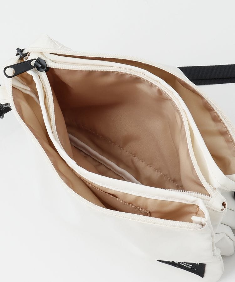 出所：ハニーズ公式通販 ミニショルダーバッグ