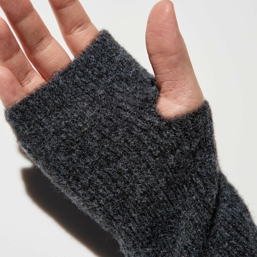 ユニクロ公式　スフレヤーンニットアームウォーマー