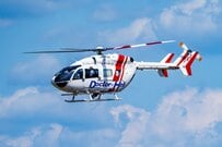 ドクターヘリに搭乗した医師が思わず二度見！静岡県の山肌に描かれた「謎の巨大文字」に驚きの声