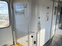 電車の「トイレ」だけでも車両が分かる？　鉄道に詳しい人々が見抜いた「一枚の写真」に反響