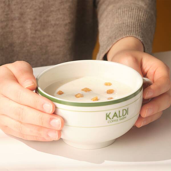 大きめカップはスープがたっぷり入るサイズ感が特徴