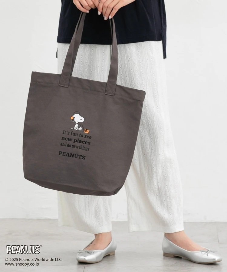 出所：ハニーズ公式　スヌーピー／トート