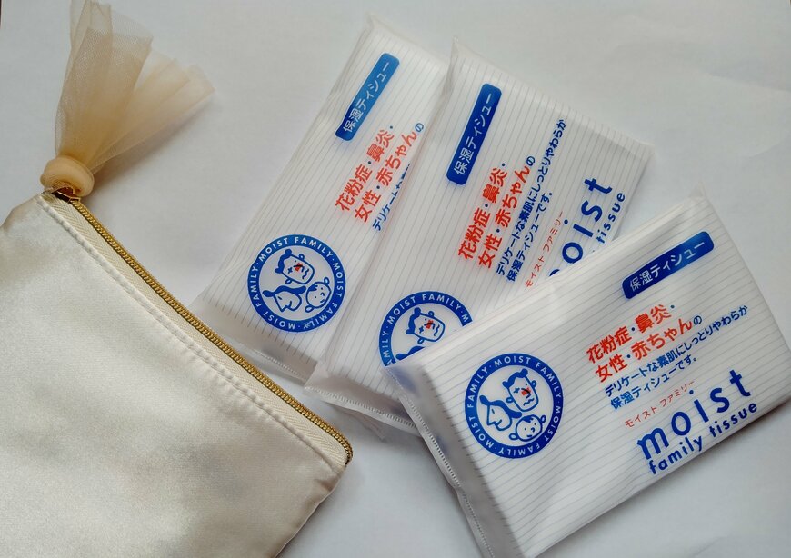 筆者撮影（セリア、サテン ポケティポーチ チュール付）