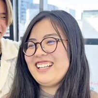 「邪魔だからがっつり刈り上げたい！」女性がバッサリカットで大胆イメチェン！「めっちゃスッキリ！」と笑顔に