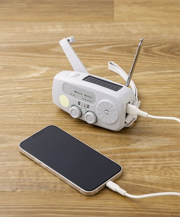 いざというときにスマートフォンも充電できる