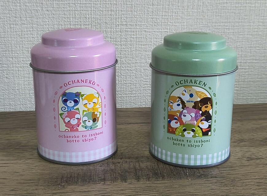 筆者撮影（セリア、お茶犬 丸缶ケース）