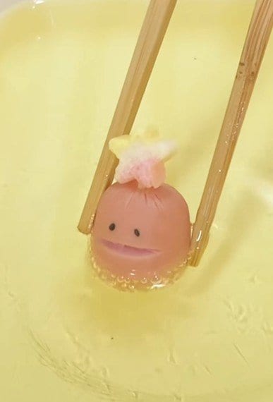 【鶏の照り焼き弁当】高校生息子が笑顔になるお弁当「星のソーセー人」が可愛すぎる