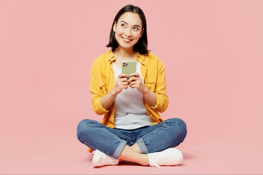 【Z世代】BeRealの使用理由、まさかの「SNS疲れ」？若者世代がSNSに求める価値観の変化に迫る