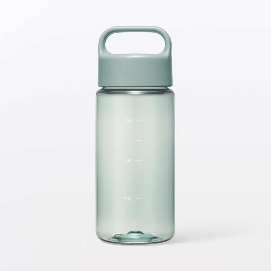 出所：無印良品ネットストア　持ち運びやすい　目盛り付き　ドリンクボトル