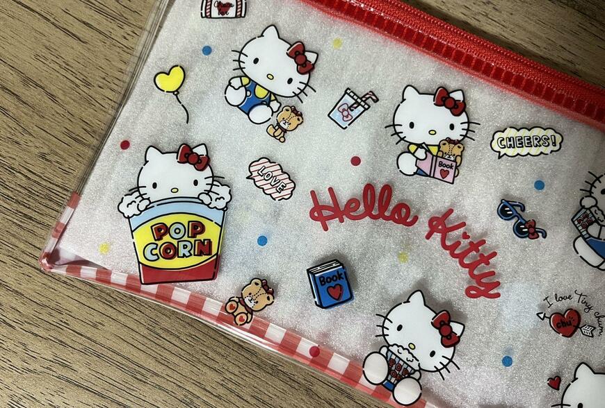 キャンドゥ、クリアーポーチワイド　ハローキティ