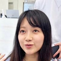【大変身】バッサリ切りたい女性がショートで劇的イメチェン！「めっちゃめちゃ可愛い」と見惚れる