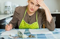 「背伸び消費」が原因で離婚⁉年収1000万円でも「貧乏に陥る」落とし穴。