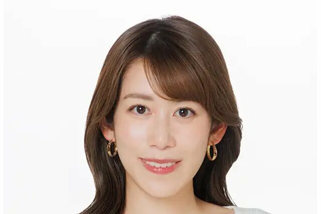 元NHK中川安奈アナ 爽やかノースリ衣装で「胸アツ」ポーズ！SNSは「フリーになって益々お綺麗に」「やっぱり美人は違う」の声