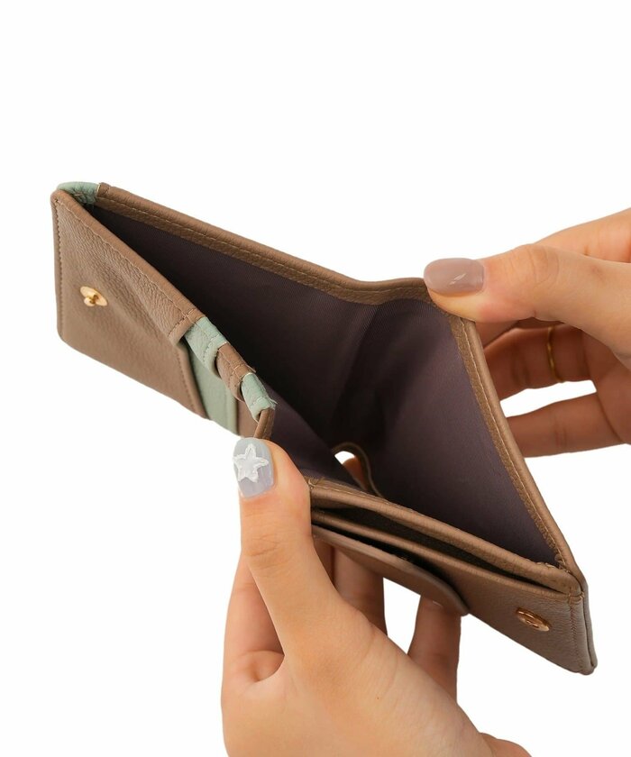 コンパクトな見た目からは想像できないほどの収納力