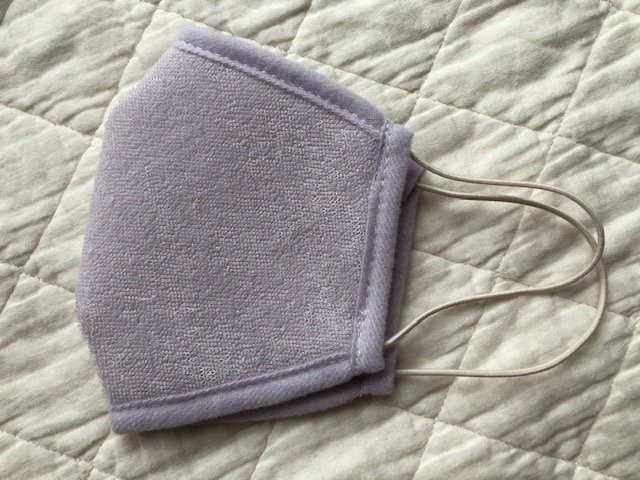 『保湿用　リップマスク』開封（筆者撮影）