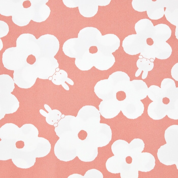 出所：ユニクロ公式オンラインストア ミッフィー エアリズムリラコ