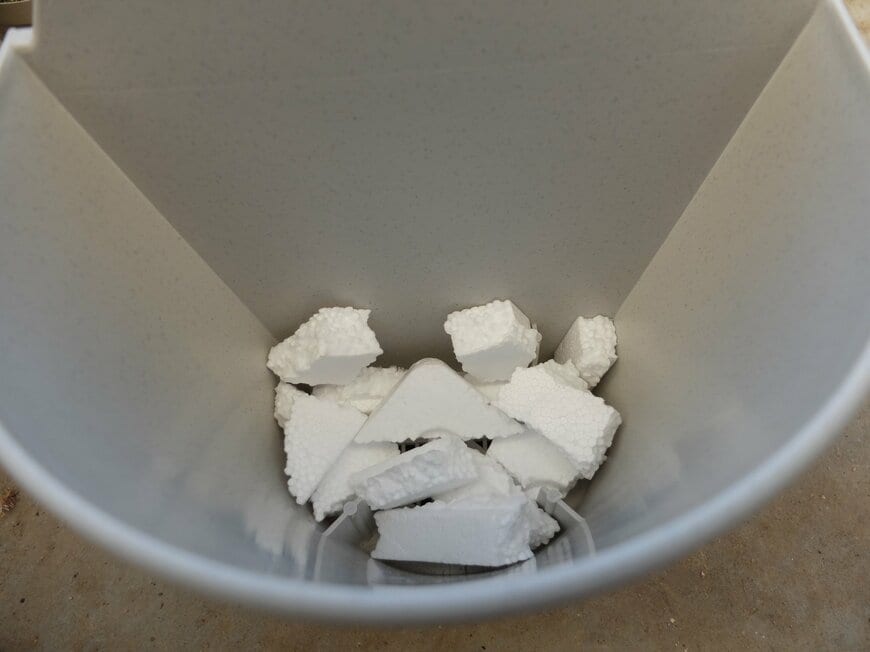 筆者撮影／ダイソー、環境にやさしい植木鉢7号