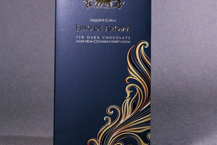 チョコの空箱が「気品に満ちた騎士」に大変身　とんでもないクオリティの作品に思わず二度見