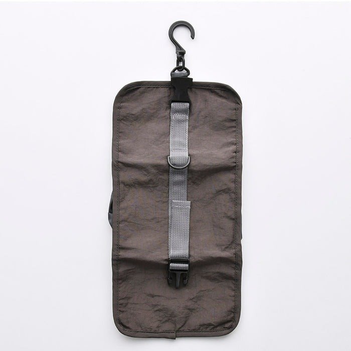 出所：ダイソー公式　ソフトナイロン吊り下げバッグ（3段、GY）