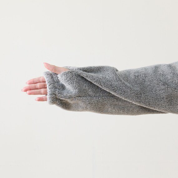 ニトリ公式　洗えるUSB着る毛布フード付きミドル（NウォームSP GY）