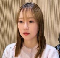 「乾かすのがめんどくさい」ドライヤーの時短を目指す美女　セミロング→“ふんわりボブ”で大変身！