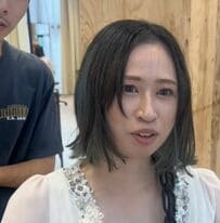 女性が「お任せ」で劇的イメチェン　前髪アリのショートヘアに羨望の声