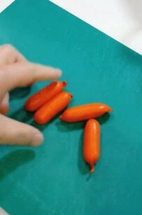 シングル父が「初めて見たウインナー」で作る「かわいらしい弁当」に反響