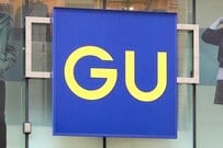 「透け感が絶妙！」GU〈1990円メッシュトップス〉オーバーサイズで夏にいい。定番3カラーで大人女子にも！