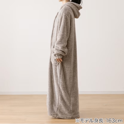 ロング丈で足元まであたたかい