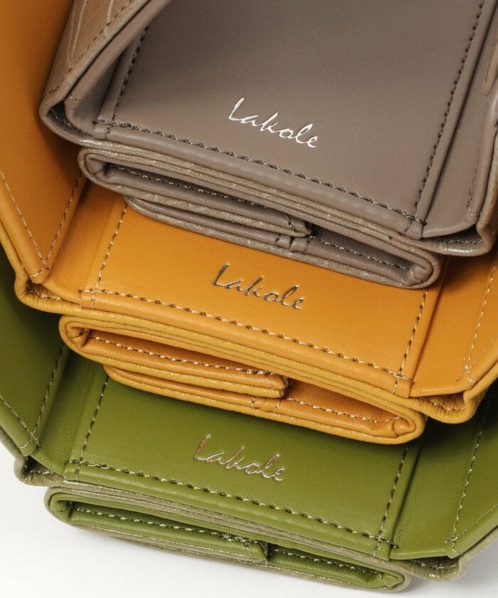 カラー展開は驚きの全10色と、迷ってしまうほどのラインナップ