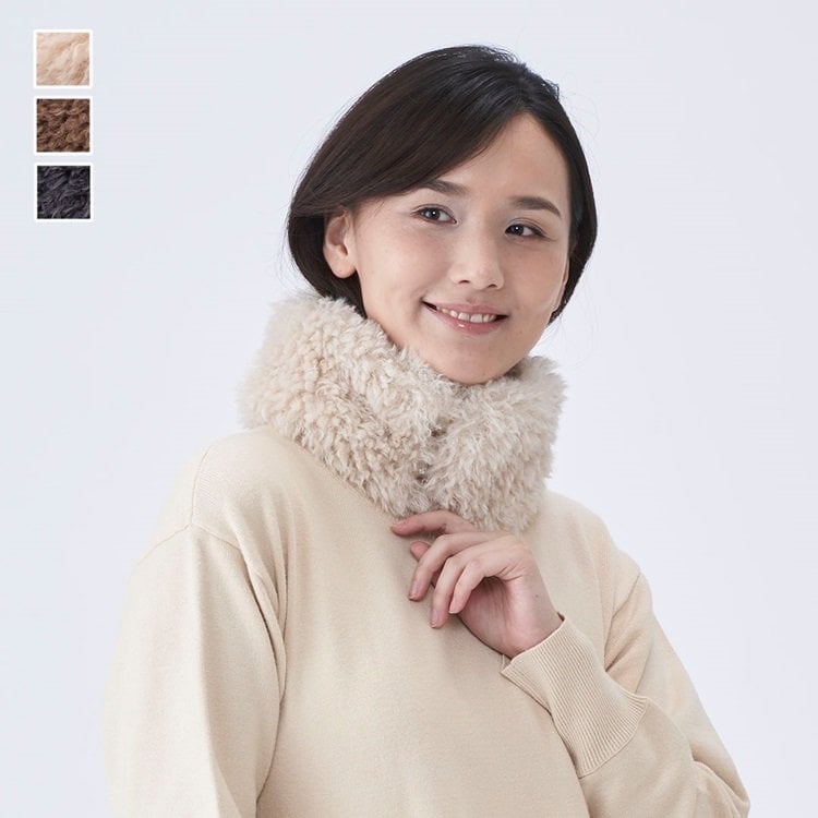 出所：ケユカ公式　プードルファーネックウォーマー