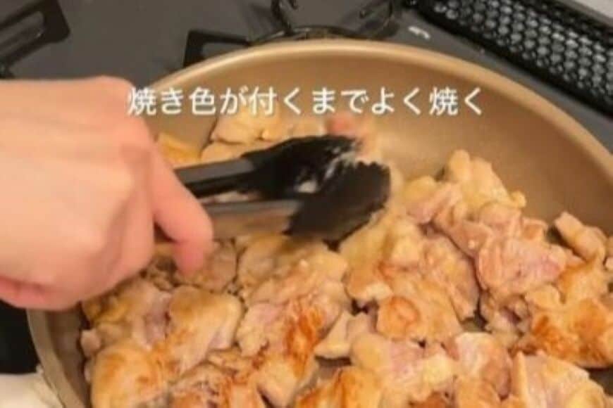 節約上手な「20代女性会社員」が作る鶏キャベツ弁当　1食あたり180円で完成する工夫が詰まった一品が話題