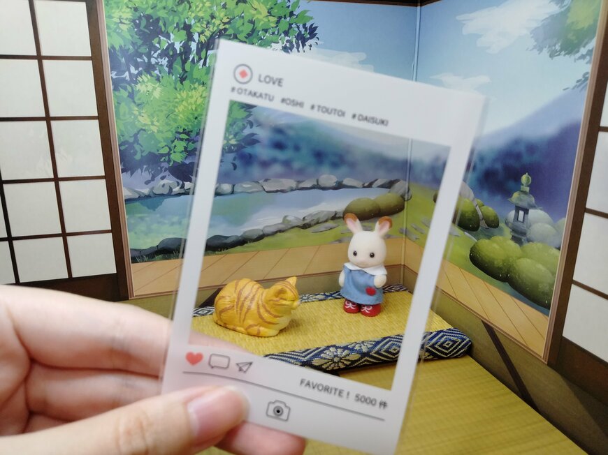 筆者撮影（キャンドゥ、SNS風トレカ用スリーブタイプ）