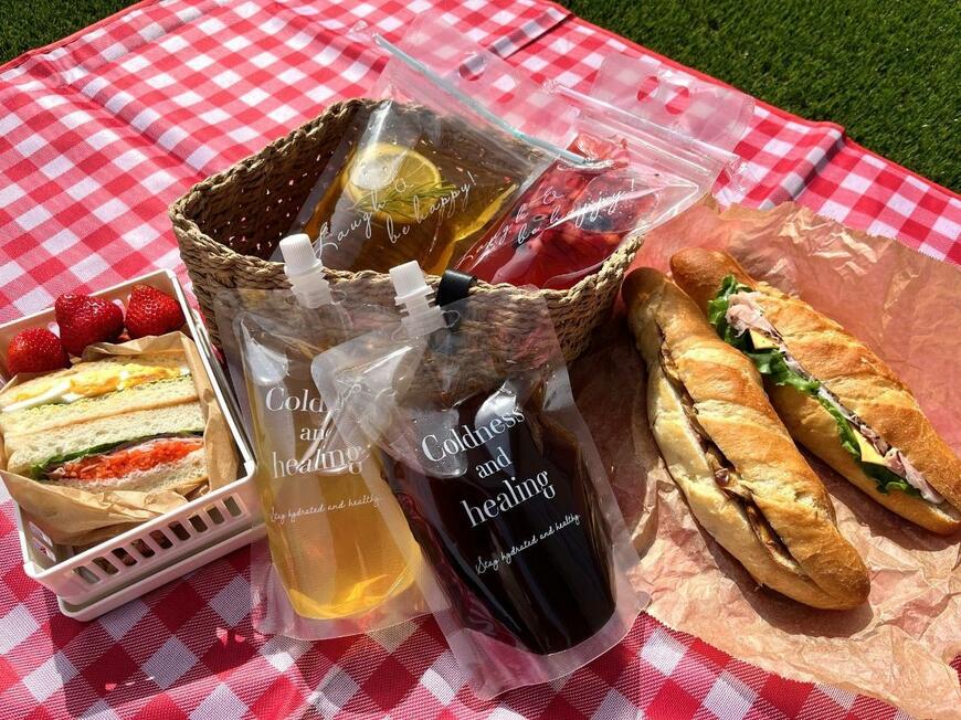 ドリンクパウチ