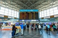 飛行機でフィンランドを訪れた「客室乗務員」　空港で起きたまさかの事態が話題「ヨーロッパの冬に…」