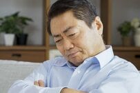 【高齢者の貯蓄額】平均約2500万円「有価証券」の割合とは？65歳以上・無職世帯の貯蓄のリアル