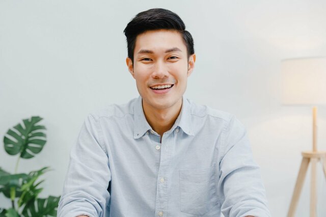 独身でも厚生年金を「月20万円以上」受け取りたい！年収はいくらが目安なのか