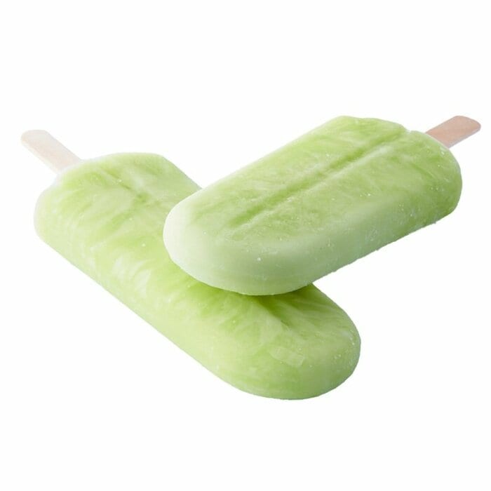 冷凍したシャインマスカットをそのままかじっているかのような、ねっとりとした生食感が新しいアイスバー