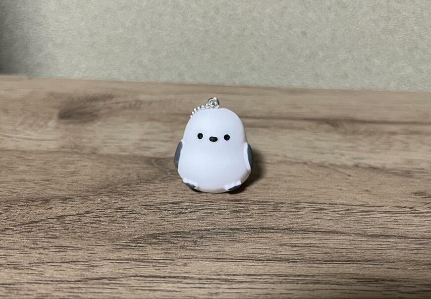セリア、キーホルダー ぷっくりシマエナガ画像
