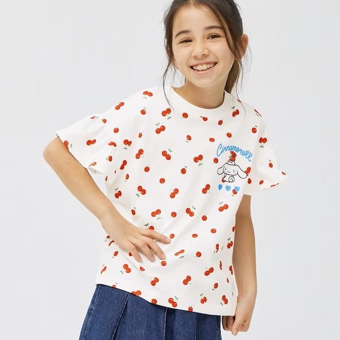 GU×サンリオコラボ シナモンロールTシャツ商品画像