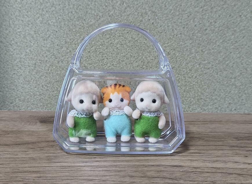 セリア、ギフトボックス ハンドバッグの画像