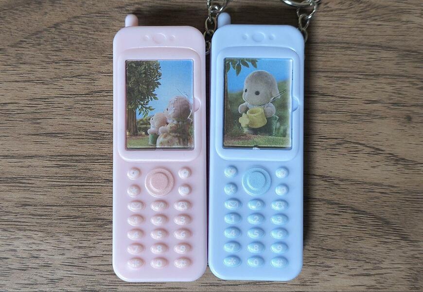 ダイソー、キーホルダー(携帯)の画像